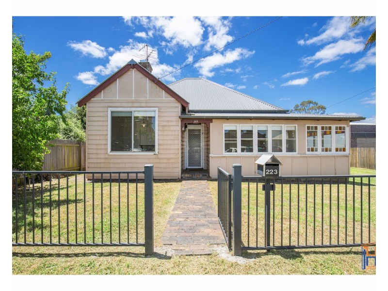 223 Rusden Street, Armidale NSW 2350