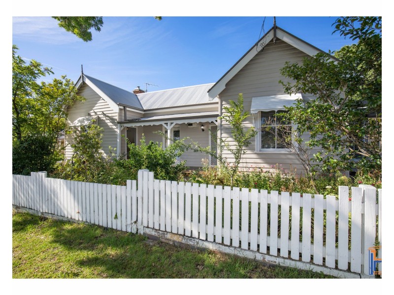 72 Brown Street, Armidale NSW 2350