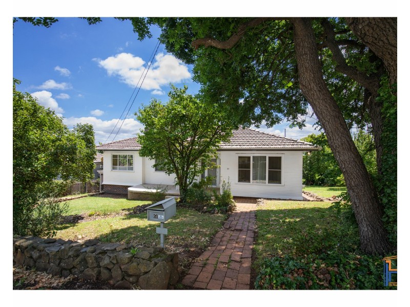 29 Garibaldi Street, Armidale NSW 2350