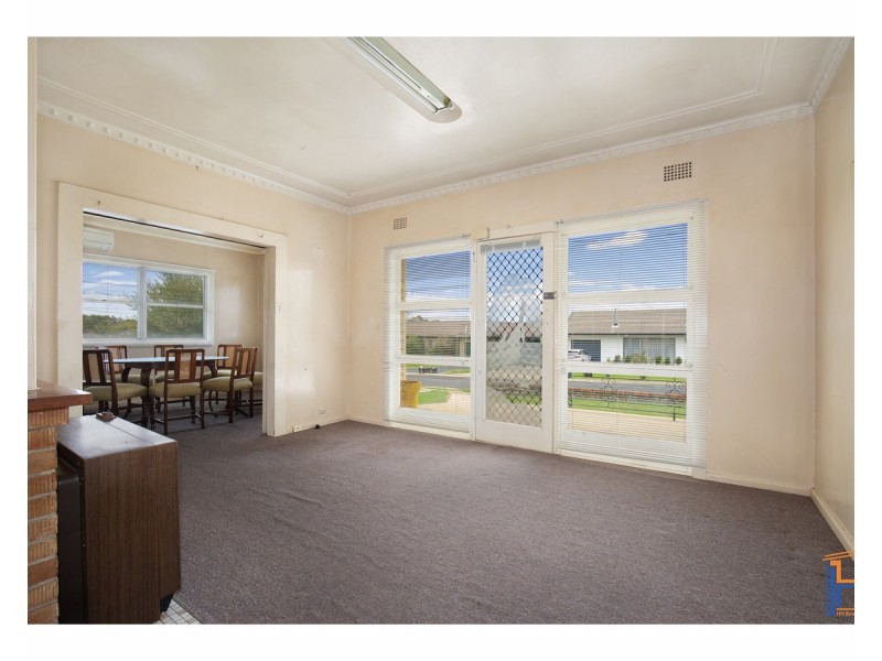 6 James Avenue, Armidale NSW 2350