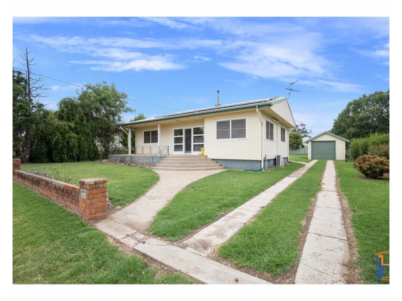 6 James Avenue, Armidale NSW 2350