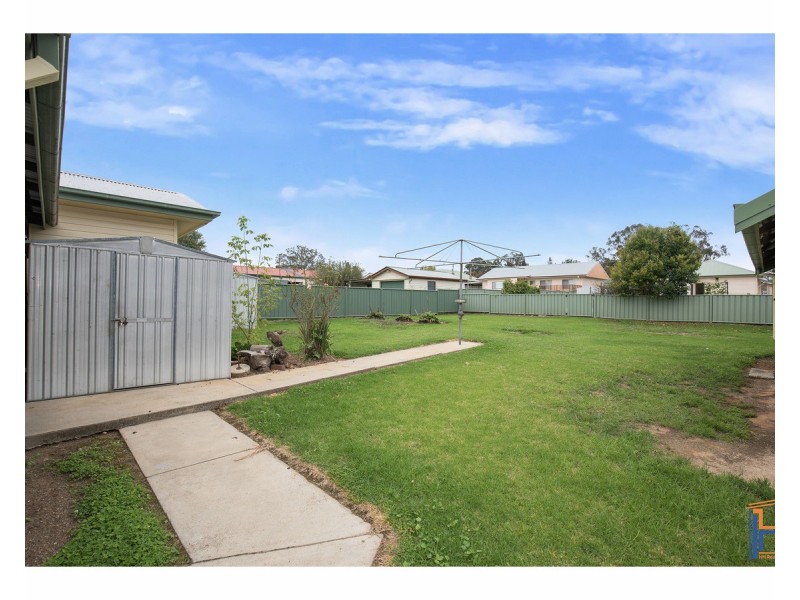 6 James Avenue, Armidale NSW 2350