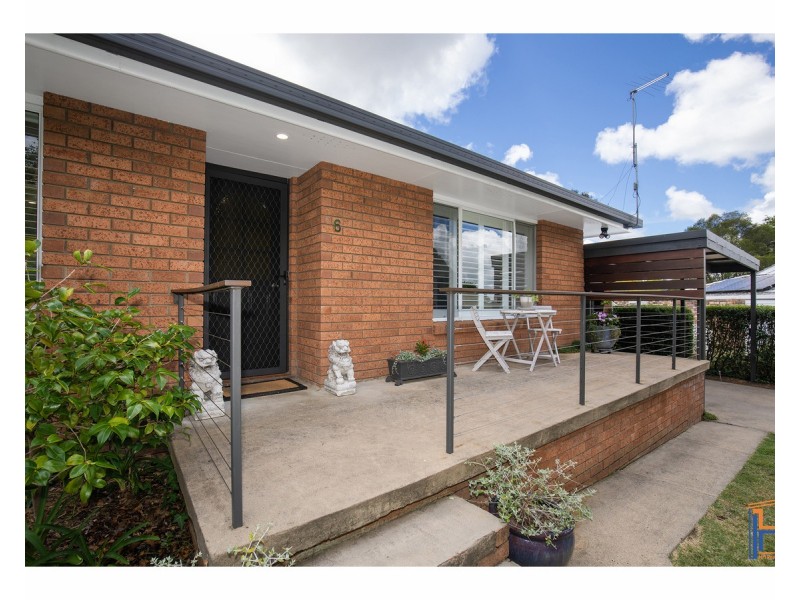6 Kathleen Crescent, Armidale NSW 2350