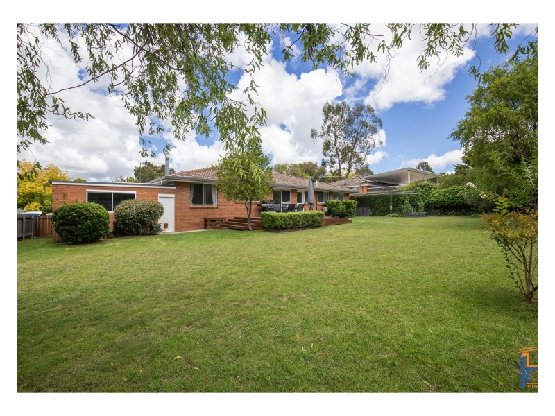6 Kathleen Crescent, Armidale NSW 2350