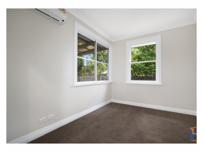 77 Queen Elizabeth Drive, Armidale NSW 2350