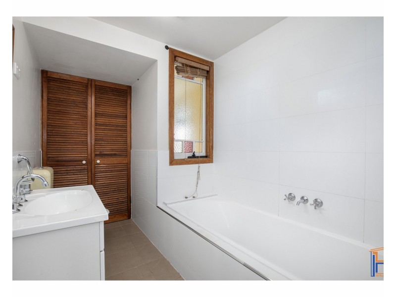 167 Mossman Street, Armidale NSW 2350