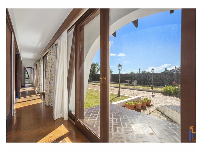 162 Marsh Street, Armidale NSW 2350