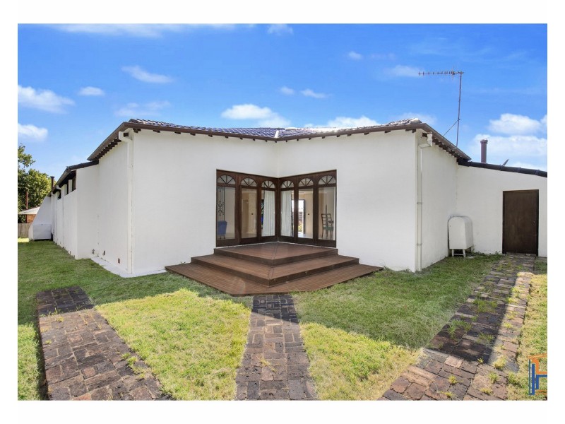 162 Marsh Street, Armidale NSW 2350