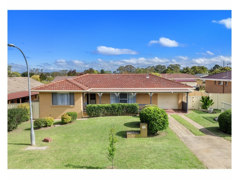 18 Watson Avenue, Armidale NSW 2350