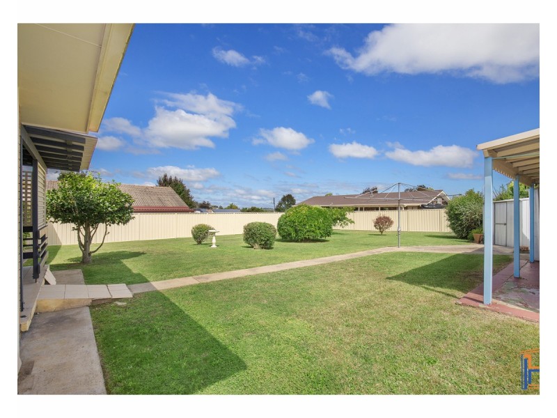 18 Watson Avenue, Armidale NSW 2350