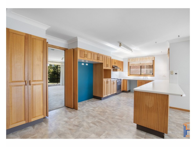 3 Hughes Place, Armidale NSW 2350