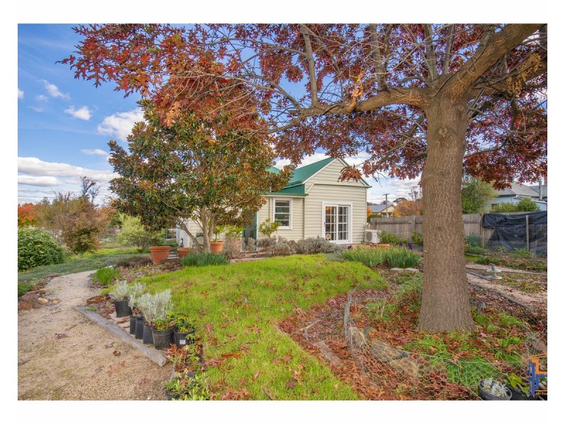 91 Jeffrey Street, Armidale NSW 2350