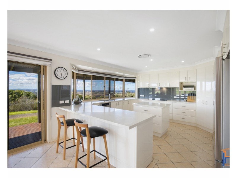 108 Lynland Drive, Armidale NSW 2350