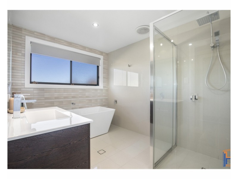 222 Dangarsleigh Road, Armidale NSW 2350