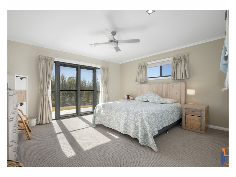 222 Dangarsleigh Road, Armidale NSW 2350