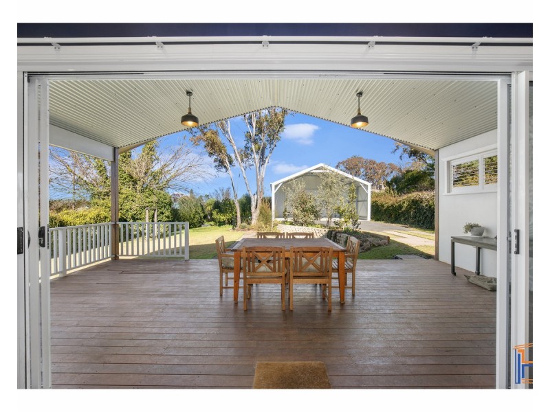 94 Mossman Street, Armidale NSW 2350