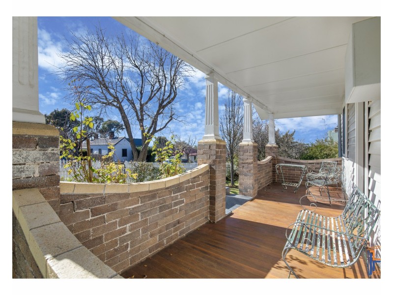 94 Mossman Street, Armidale NSW 2350