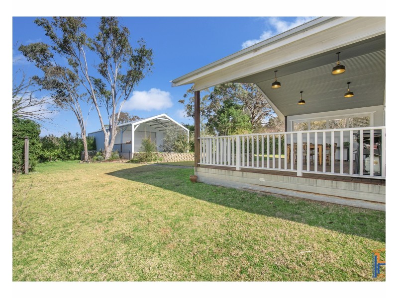 94 Mossman Street, Armidale NSW 2350