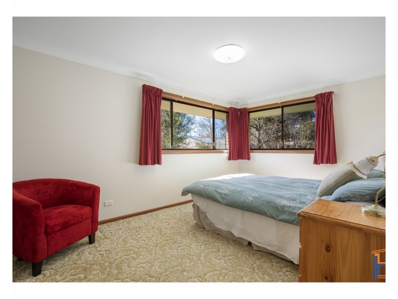 8 Barclay Street, Armidale NSW 2350