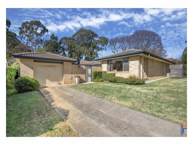 8 Barclay Street, Armidale NSW 2350