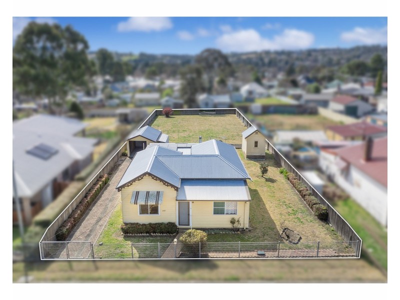 285 Rusden Street, Armidale NSW 2350