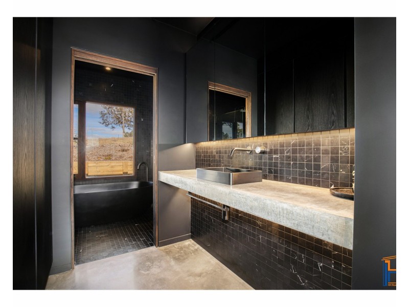 7 Rujala Lane, Armidale NSW 2350