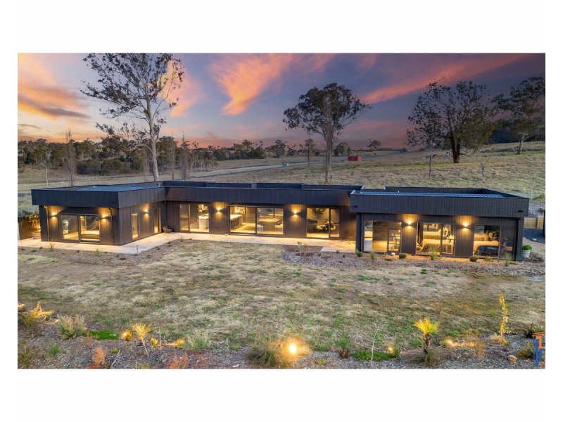 7 Rujala Lane, Armidale NSW 2350