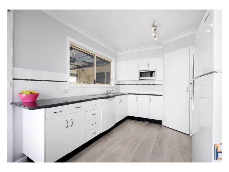 11 Drew Street, Armidale NSW 2350