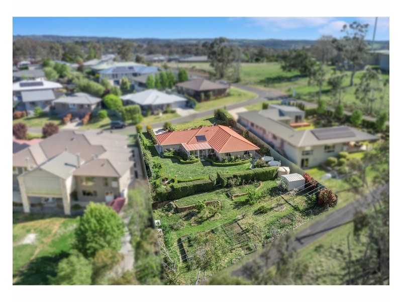 5 Hinton Terrace, Armidale NSW 2350