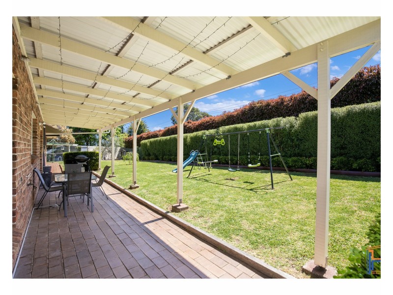 5 Eulahbar Crescent, Armidale NSW 2350