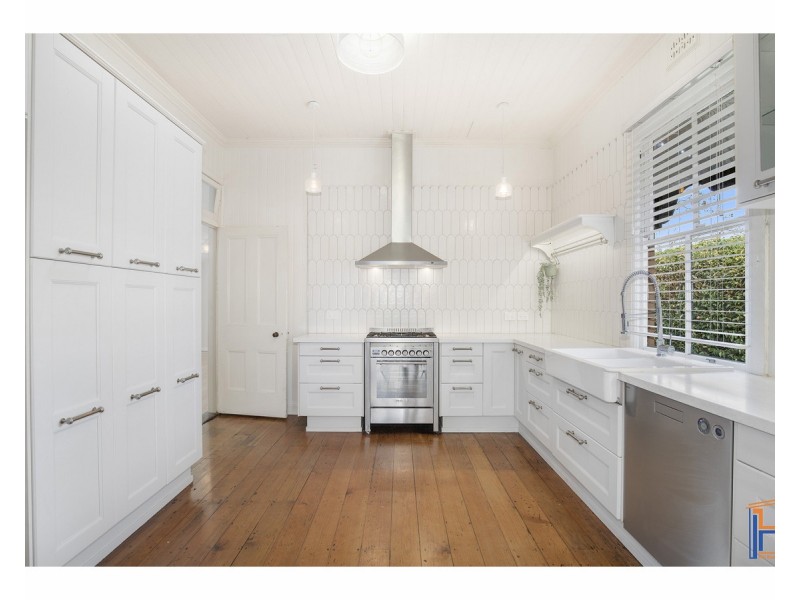 50 Kirkwood Street, Armidale NSW 2350