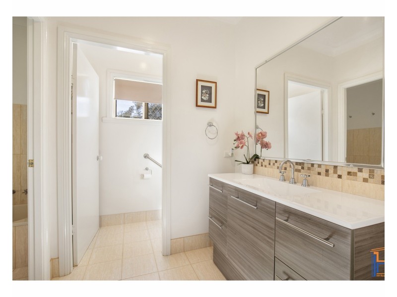 97-99 Glen Innes Road, Armidale NSW 2350