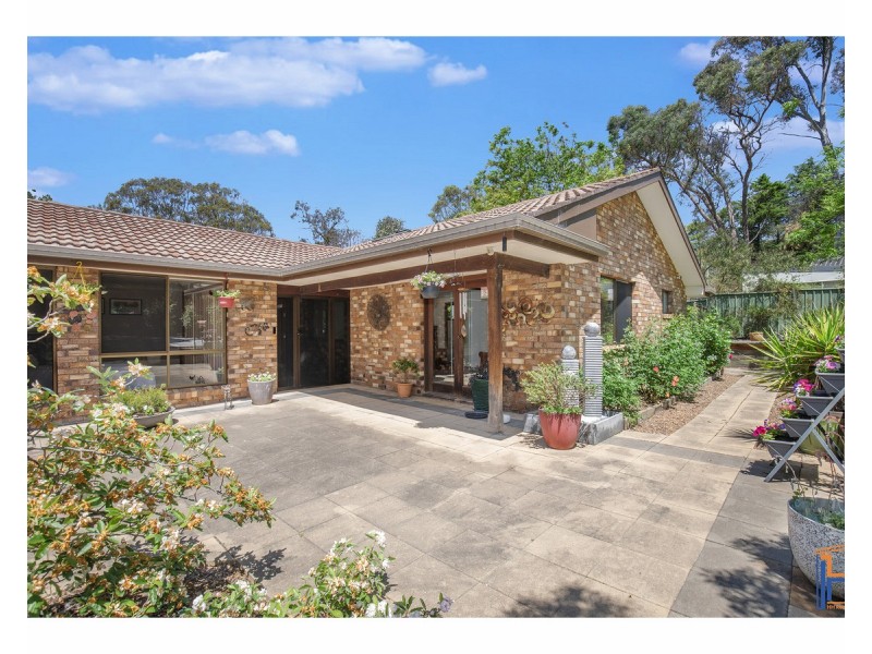 13 Taylor Street, Armidale NSW 2350