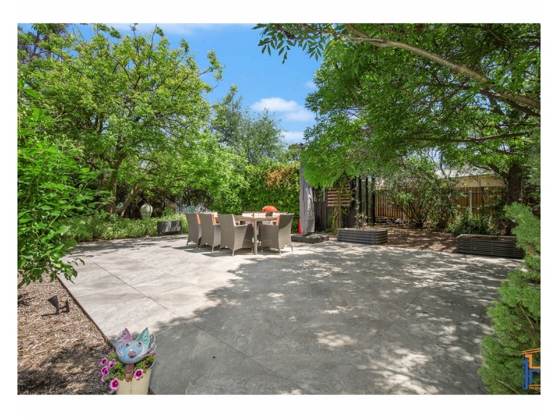 13 Taylor Street, Armidale NSW 2350