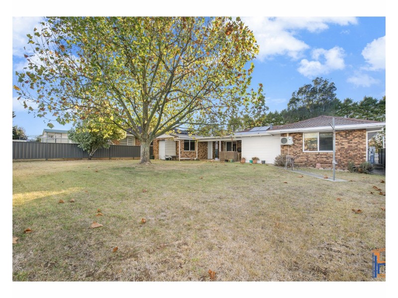 36 Crest Road, Armidale NSW 2350