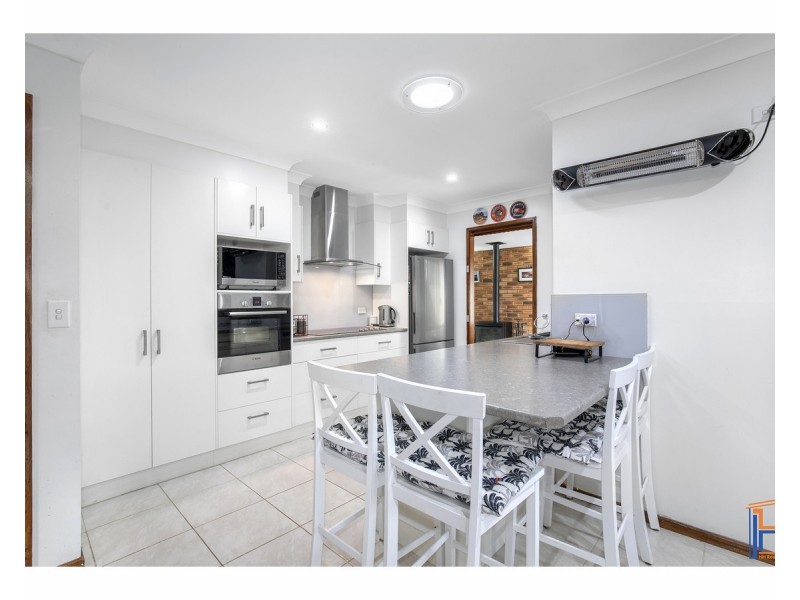 13 Dalton Drive, Armidale NSW 2350