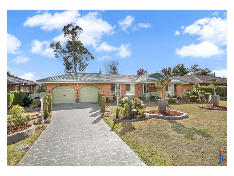 13 Dalton Drive, Armidale NSW 2350