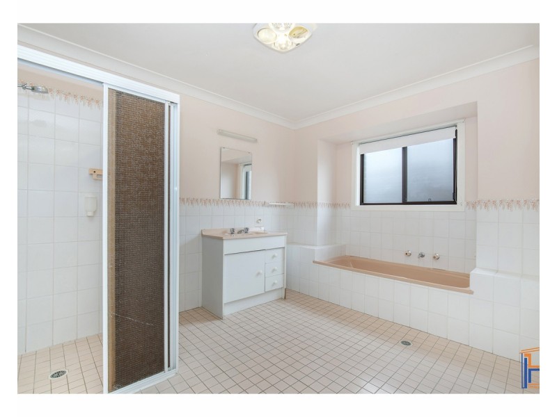 44 The Avenue, Armidale NSW 2350