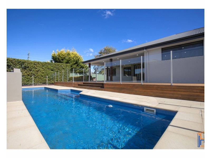 19 Netherton Park Avenue, Armidale NSW 2350