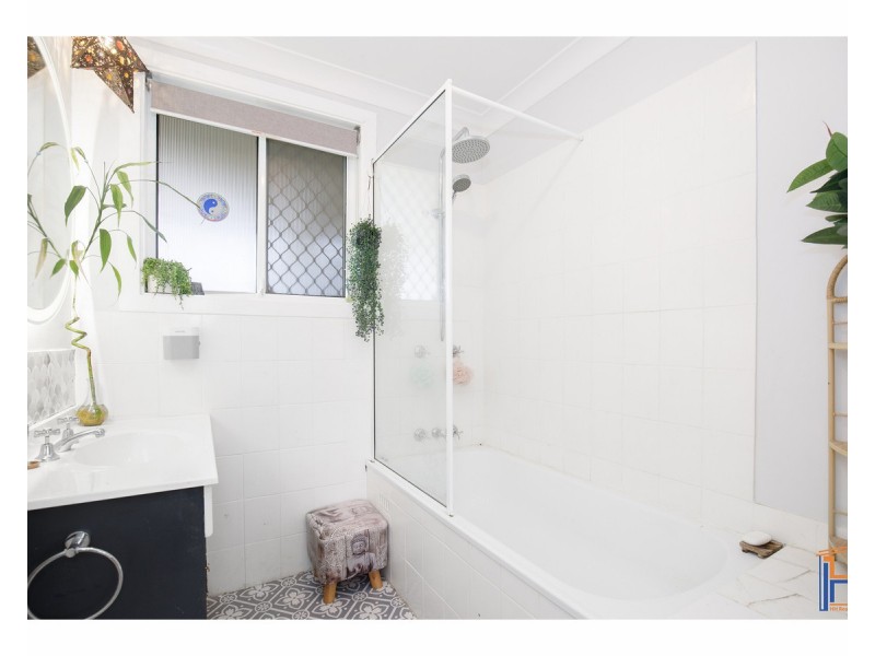 23a Murray Avenue, Armidale NSW 2350