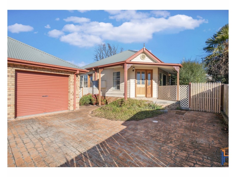 64B Marsh Street, Armidale NSW 2350