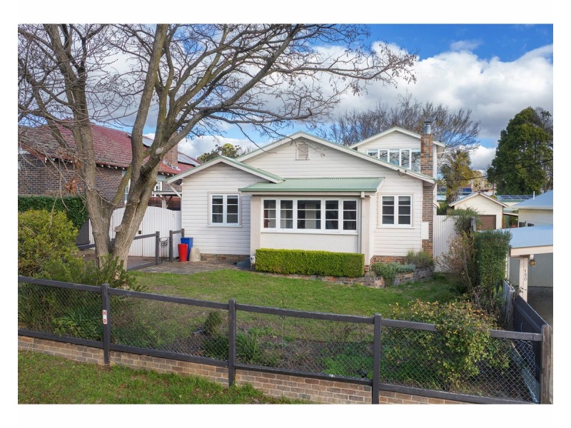 146 Mossman Street, Armidale NSW 2350