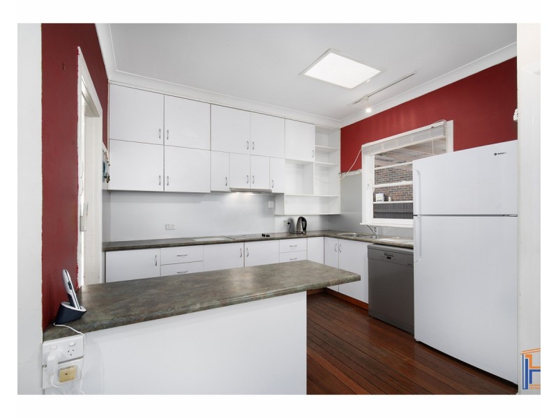 146 Mossman Street, Armidale NSW 2350