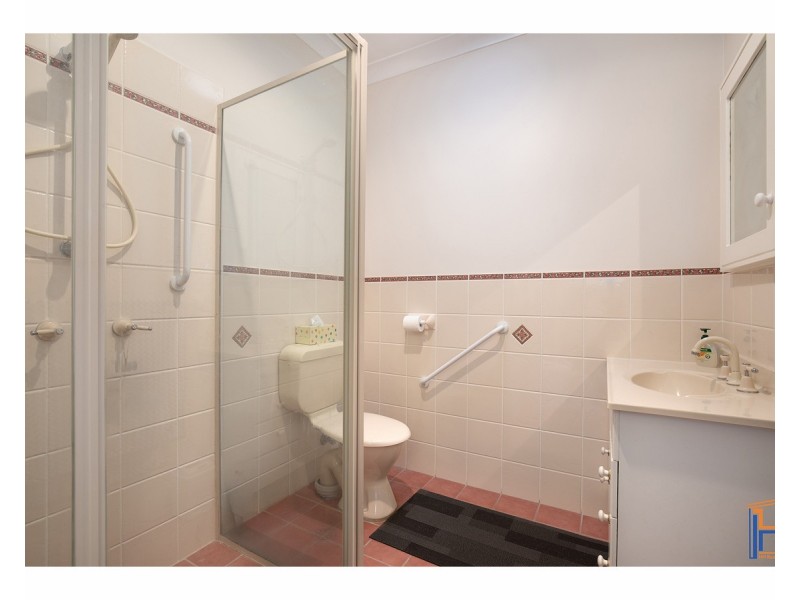 2/125 Brown Street, Armidale NSW 2350