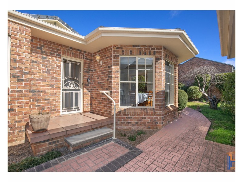 2/125 Brown Street, Armidale NSW 2350