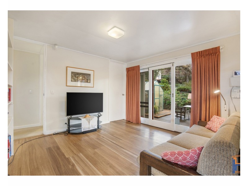 16 Curtis Street, Armidale NSW 2350
