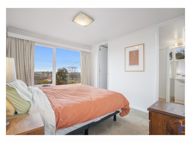16 Curtis Street, Armidale NSW 2350