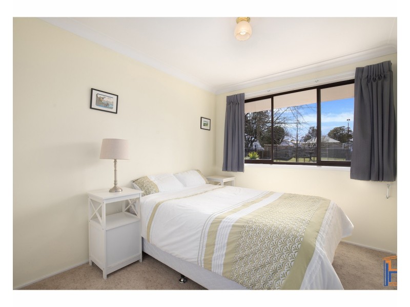127 Donnelly Street, Armidale NSW 2350