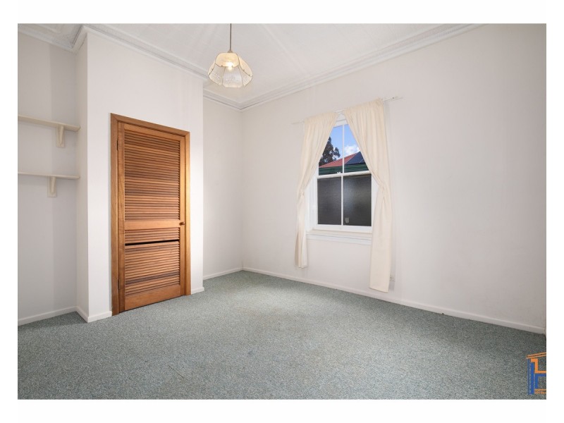 96 Golgotha Street, Armidale NSW 2350