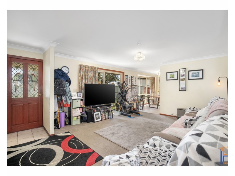 2/29 Ishbell Drive, Armidale NSW 2350